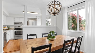 6033 Hydrangea Dr, Alexandria, VA