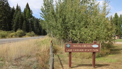 2325 W Mountain Road, Donnelly, ID