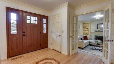 9025 NW Ash St., Portland, OR