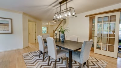 9025 NW Ash St., Portland, OR