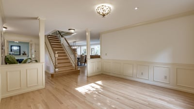 9025 NW Ash St., Portland, OR