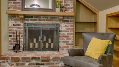 9025 NW Ash St., Portland, OR