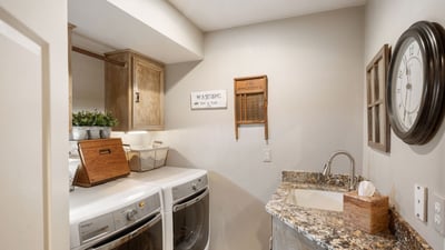 17060 SW Weir Rd, Beaverton, OR