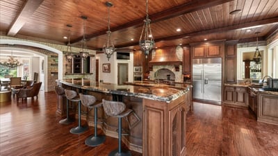803 SE 202nd Ct, Camas, WA