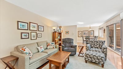 174 Oswego Summit, Lake Oswego, OR