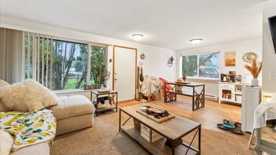 220/222 SE 3rd Ave, Canby, OR