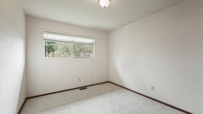 14650 NE Russell Court, Portland, OR