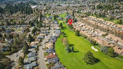 15930 SW Greens Way, Portland, OR