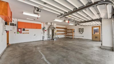 12402 Cominger Dr, Oregon City, OR