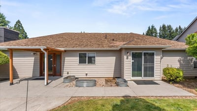 12402 Cominger Dr, Oregon City, OR