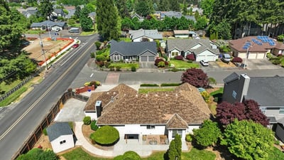 12402 Cominger Dr, Oregon City, OR