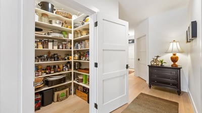 525 SE Marion St, Unit #2, Portland, OR