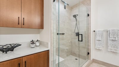 525 SE Marion St, Unit #2, Portland, OR
