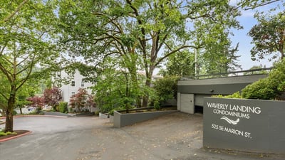 525 SE Marion St, Unit #2, Portland, OR