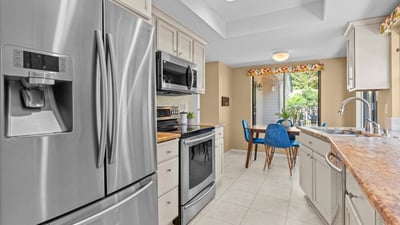15920 SW Greens Way, Tigard, OR
