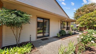 15920 SW Greens Way, Tigard, OR