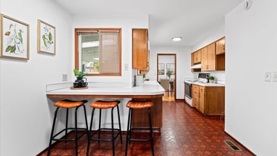 10860 NE Oregon Street, Portland, OR