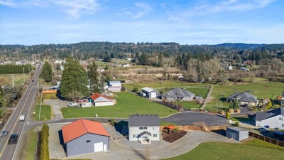 13920 S Lucia Lane, Mulino, OR