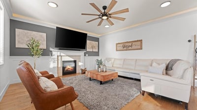 13920 S Lucia Lane, Mulino, OR