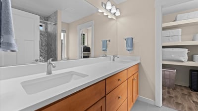 4325 SE Bybee Blvd, Portland, OR