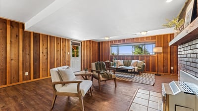 10100 SE Walnut Drive, Happy Valley, OR