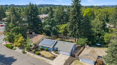 12025 SW Springwood Dr, Tigard, OR