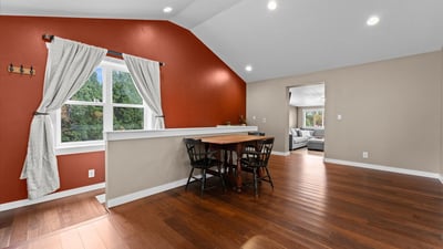16366 Front Ave, Oregon City, OR