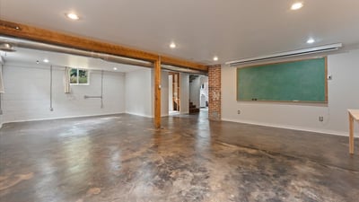 12260 SW Butner Road, Portland, OR