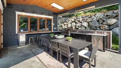 8617 NE 20th Street, Clyde Hill, WA