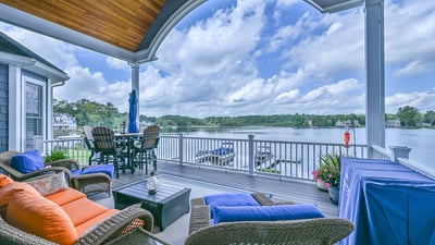 15 Bates Grove Rd, Webster, MA