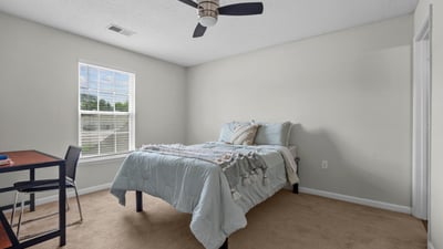 The Phoenix Apartments of Elon, Elon, NC