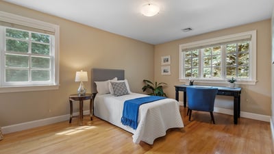 20 Hillery Road, Leominster, MA