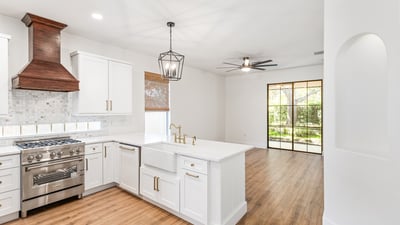33441 Irongate Drive, Leesburg, FL