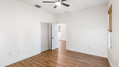33441 Irongate Drive, Leesburg, FL