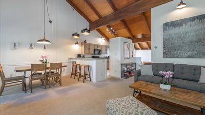 6133 Feather Ridge, Truckee, CA