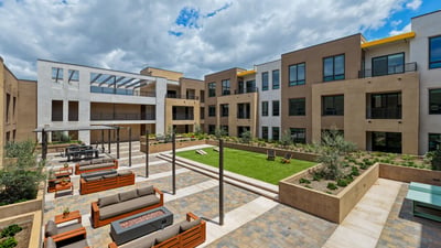 Resort Style Courtyard