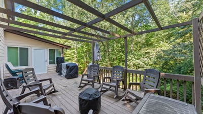 3824 Shawnee Run SW, Lilburn, GA