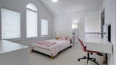378 Lauderdale Dr, Vaughan, ON