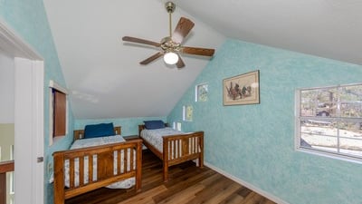 32455 Scandia Drive, Running Springs, CA