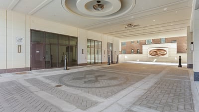 1 strathgowan avenue, Suite 710, Toronto, ON