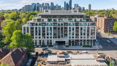 1 strathgowan avenue, Suite 710, Toronto, ON