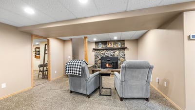 7925 Green Meadow Dr, Helena, MT