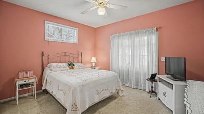 7151 Steeplechase Way, 41, Lansing, MI