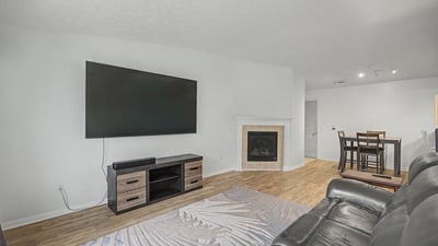 914 Carom Circle, 158, Mason, MI