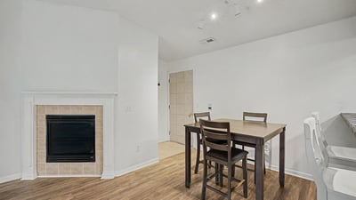 914 Carom Circle, 158, Mason, MI