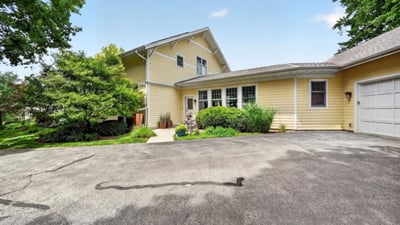 726 Somonauk St, Sycamore, IL