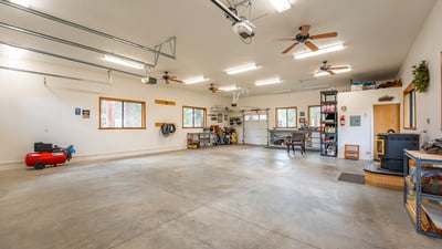 17325 Nicklaus Court, Weed, CA