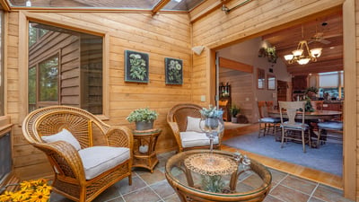 17325 Nicklaus Court, Weed, CA
