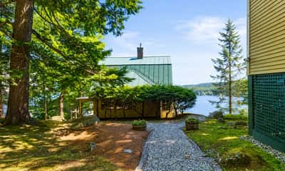 149 Lake Avenue, Sunapee, NH