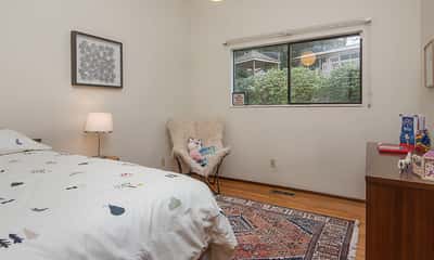 3515 NE 158th Place, Lake Forest Park, WA